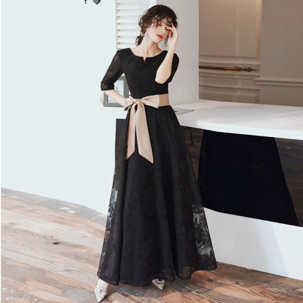 Korean-Style Banquet Evening Dress – Timeless Elegance in Black and White - Image 4