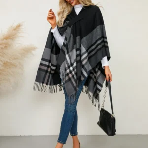 High-Grade Knitted Shawl Scarf – Elegant Cape Cloak with Tassels